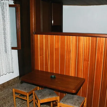 And By The Sea Sumartin, Brac - 2949 Гостевой дом Сумартин