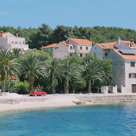 And By The Sea Sumartin, Brac - 2949 게스트하우스
