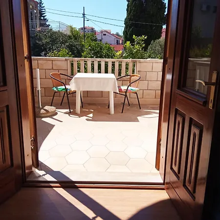 And By The Sea Sumartin, Brac - 2949 게스트하우스 3*
